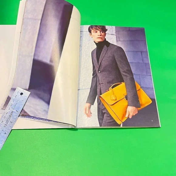 GUCCI 2014 Collection Catalog White Cover Color Photos Book Hard Cover - Picture 8 of 10